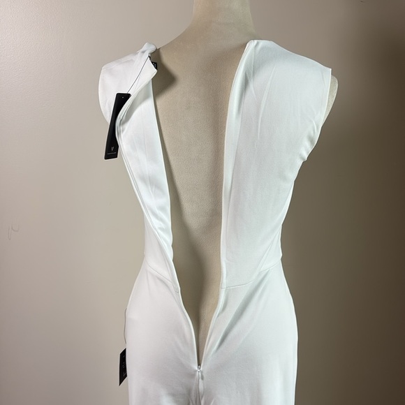 NWT Lulus Enticing Endeavors Square Neck Wide Leg Jumpsuit White Size M - Picture 9 of 13